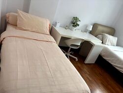 Stratford Court (D16), Condominium #628323201